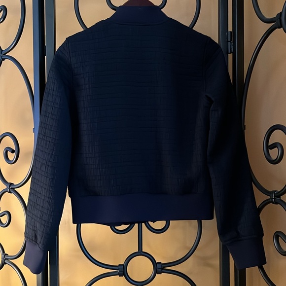 LULULEMON Serene Traveler Reversible Bomber - Picture 3 of 16